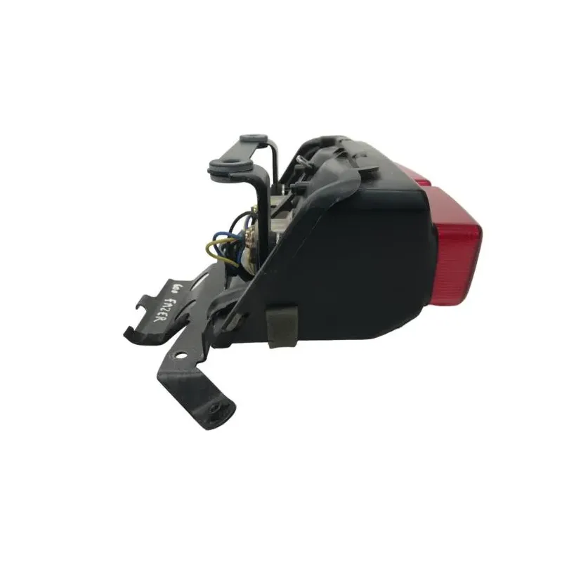 Feu arriere YAMAHA FZS 600 1998-2003 FAZER