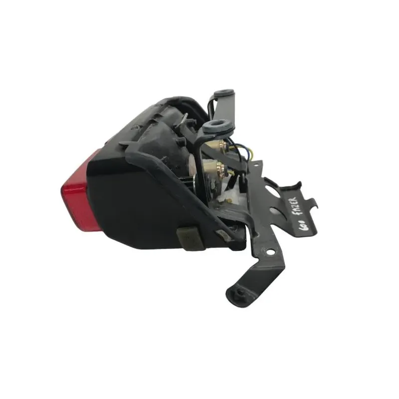 Feu arriere YAMAHA FZS 600 1998-2003 FAZER