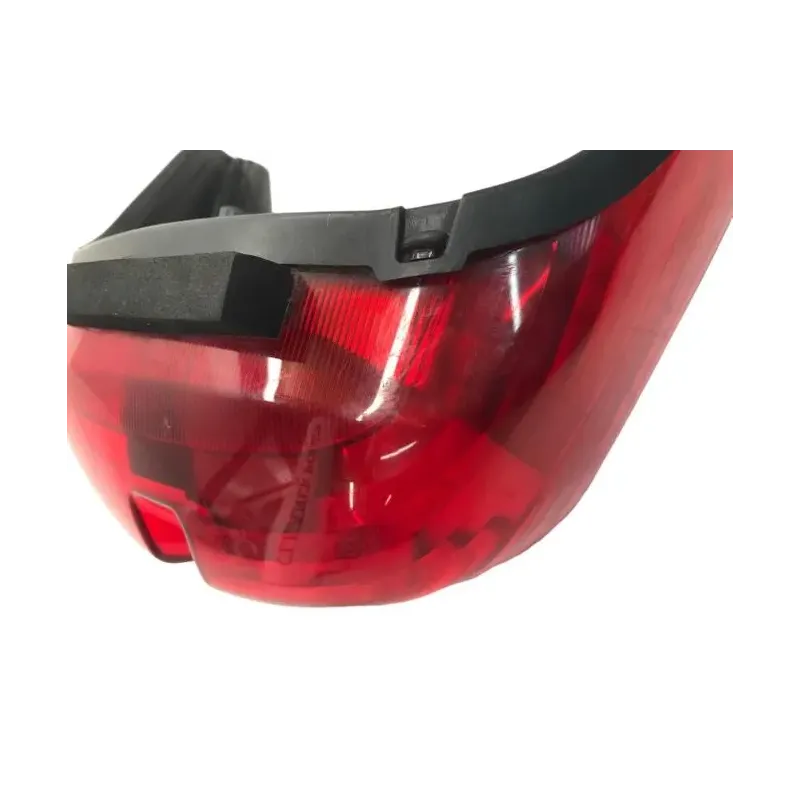 Feu arriere YAMAHA YZF 600 1999-2002 R6