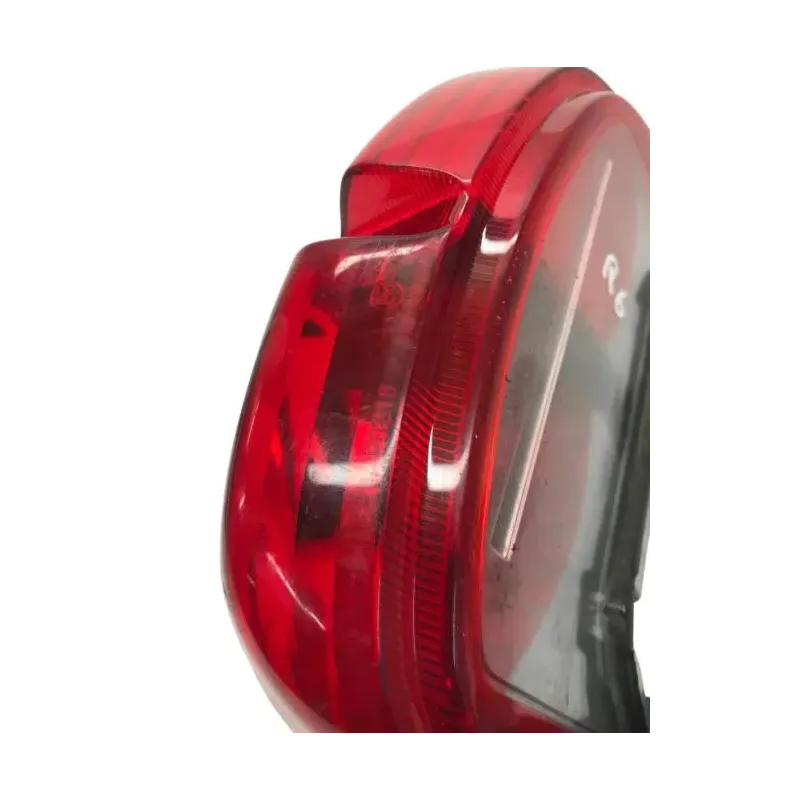 Feu arriere YAMAHA YZF 600 1999-2002 R6