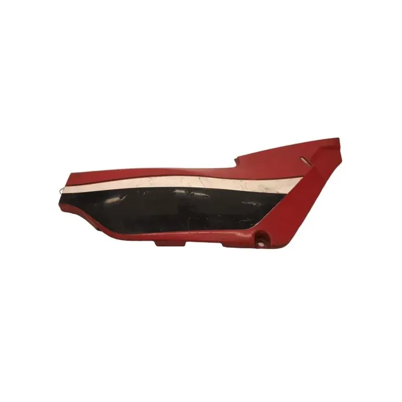 Cache carenage sous selle droit SUZUKI RG 125 1985-1991 GAMMA