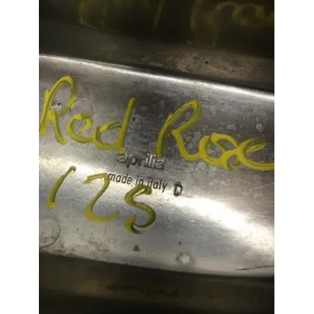 Cache lateral droit APRILIA RED ROSE 125 1987-1994