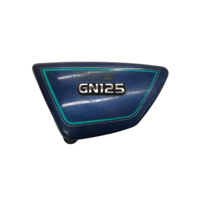 Cache carenage sous selle gauche SUZUKI GN 125 1982-1996