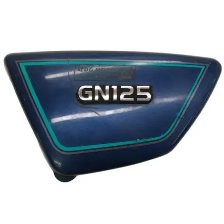 Cache carenage sous selle gauche SUZUKI GN 125 1982-1996
