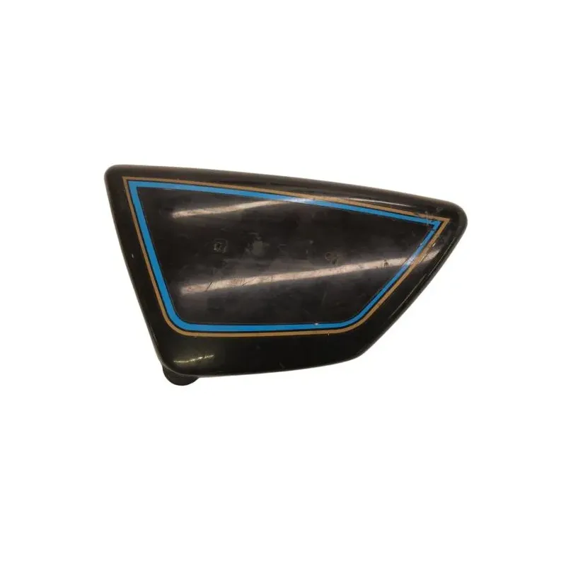 Cache carenage sous selle gauche SUZUKI GN 125 1982-1996