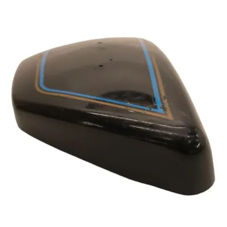Cache carenage sous selle gauche SUZUKI GN 125 1982-1996