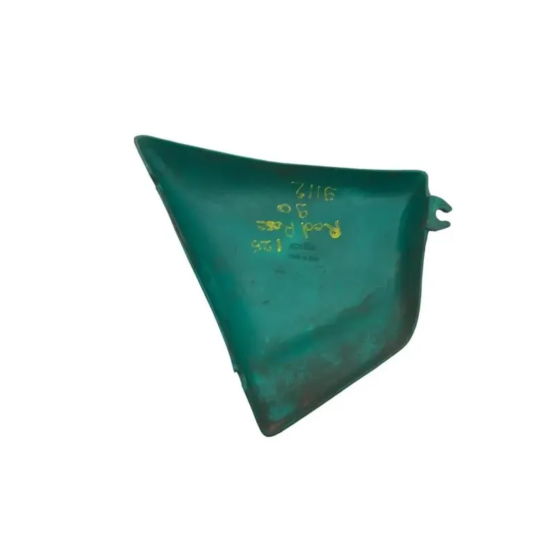 Cache carenage sous selle droit APRILIA RED ROSE 125 1987-1994