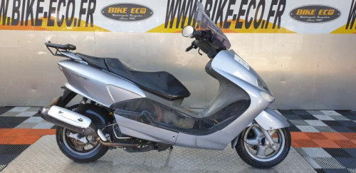 YAMAHA YP 125