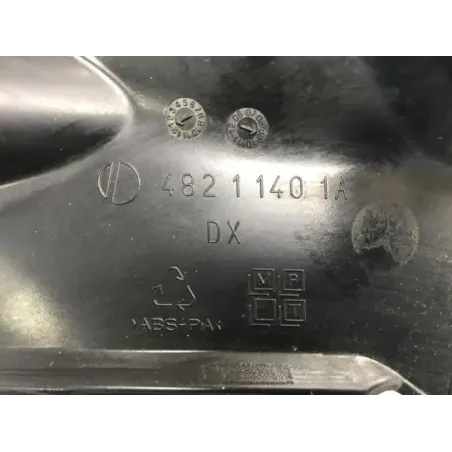 Cache carenage sous selle droit DUCATI 1198 2009-2011 SUPERBIKE