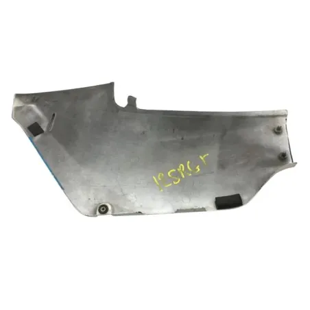 Cache carenage sous selle droit SUZUKI RG 125 1985-1991 GAMMA
