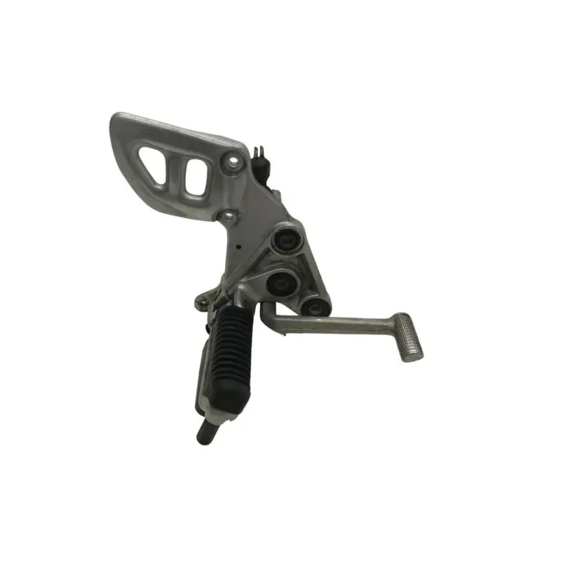 Platine avant droite SUZUKI GSXR 1300 2002-2007 HAYABUSA