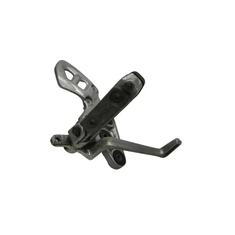 Platine avant droite SUZUKI GSXR 1300 2002-2007 HAYABUSA