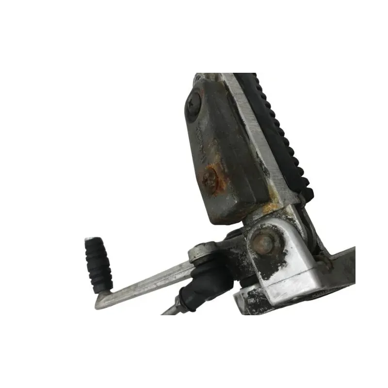 Platine avant gauche SUZUKI GSXR 1300 2002-2007 HAYABUSA