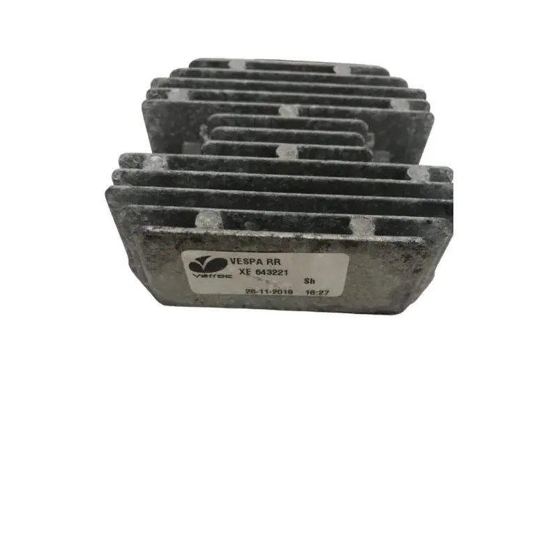 Regulateur charge batterie PIAGGIO ZIP 50 2018-2020 4T