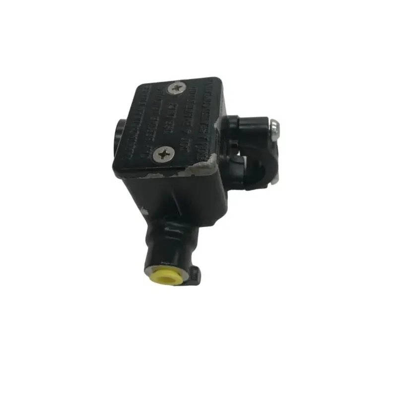 Maitre cylindre frein avant PIAGGIO ZIP 50 2018-2020 4T