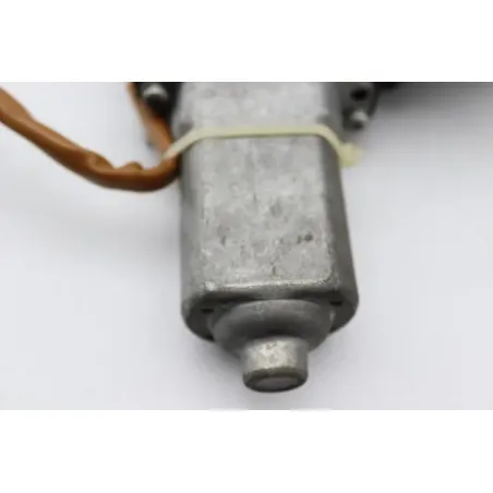 Moteur leve bulle SUZUKI UH 650 BURGMAN 2007 - 2013