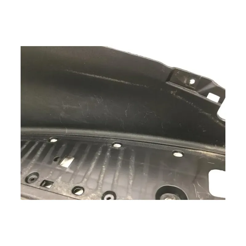 Plancher marche pied droit PIAGGIO MP3 250 2008-2009 LT