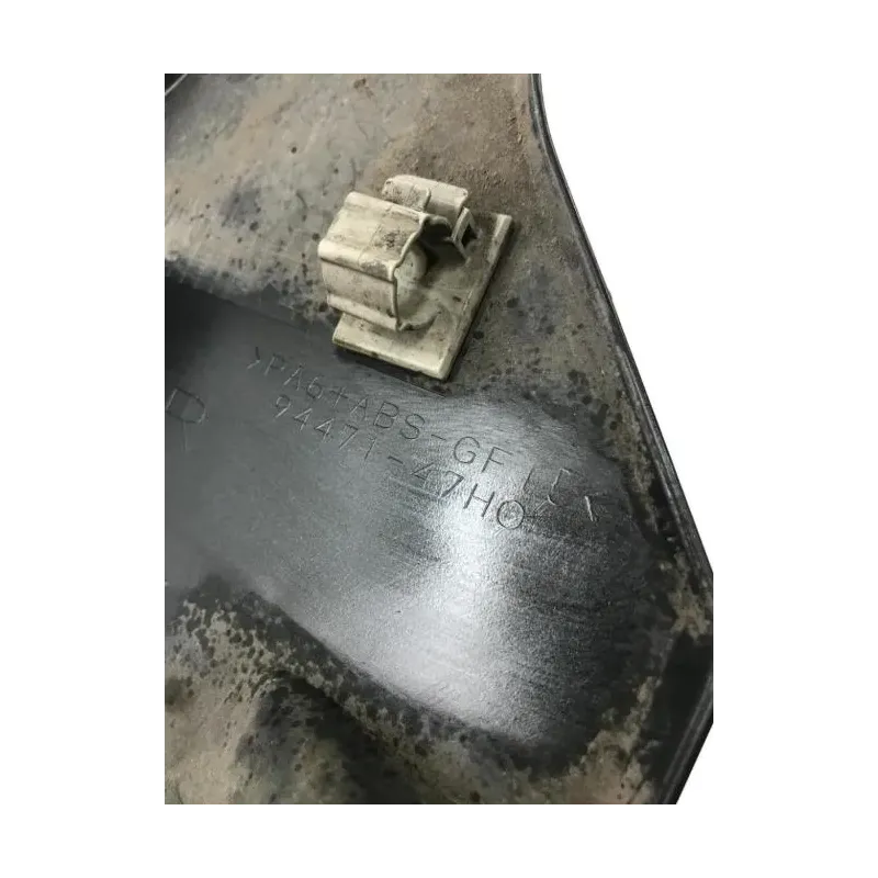 Cache flanc de carenage droit SUZUKI GSXR 1000 2009-2011