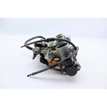 Rampe d'injection YAMAHA FZ6 600 2007 - 2010