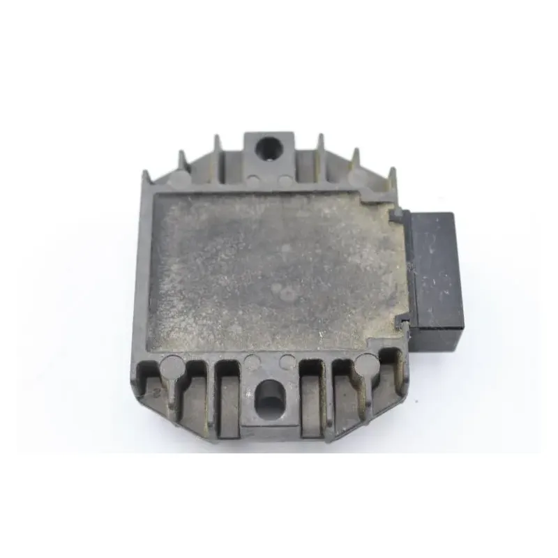 Regulateur charge batterie PIAGGIO VESPA GRANTURISMO 125 2004 - 2006