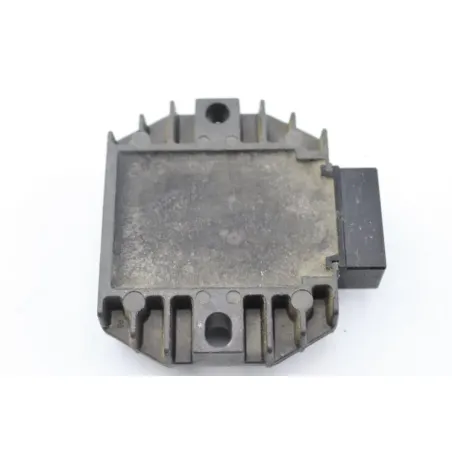 Regulateur charge batterie PIAGGIO VESPA GRANTURISMO 125 2004 - 2006