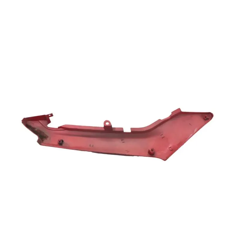 Cache carenage coque arriere gauche SUZUKI GS 500 E 1989-1996