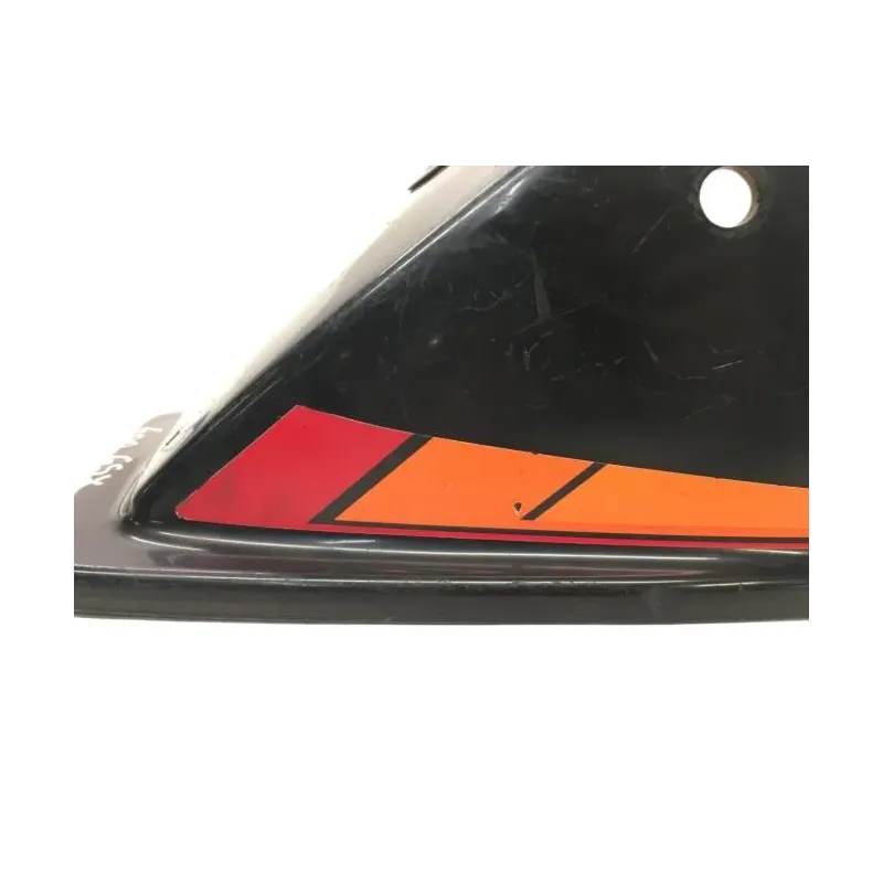 Cache carenage coque arriere SUZUKI GSX 400 E 1980-1981