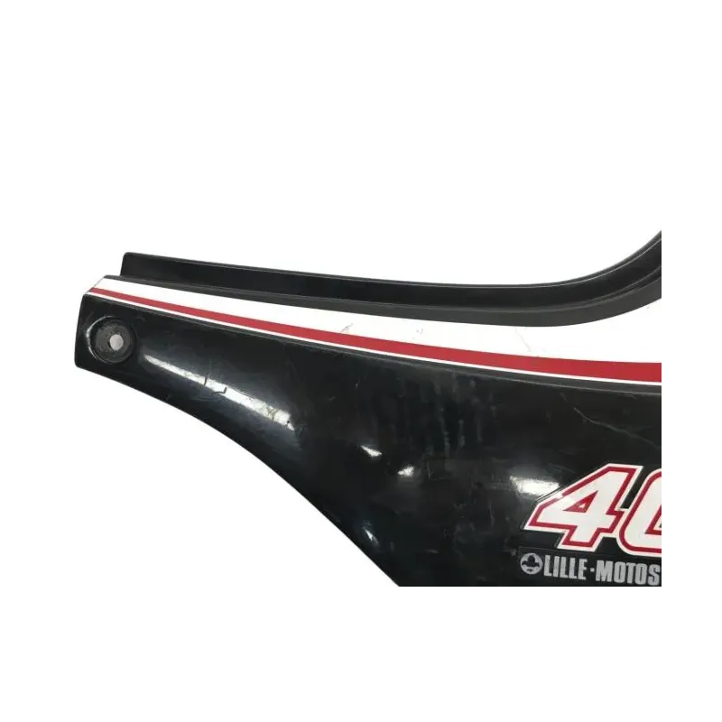 Cache carenage sous selle droit KAWASAKI GPZ 400 1985