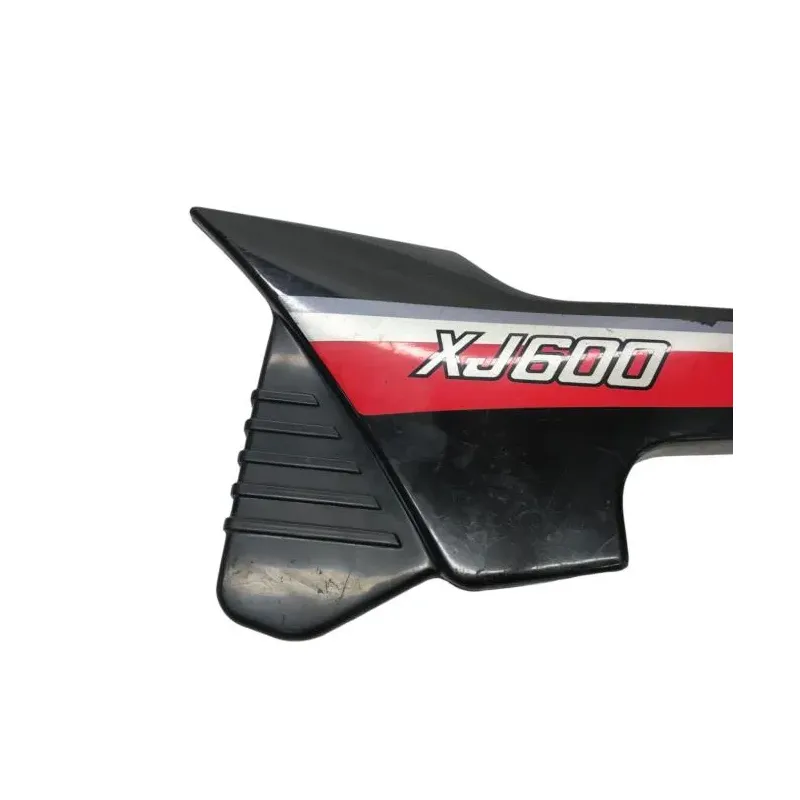Cache carenage sous selle gauche YAMAHA XJ 600 1984-1991