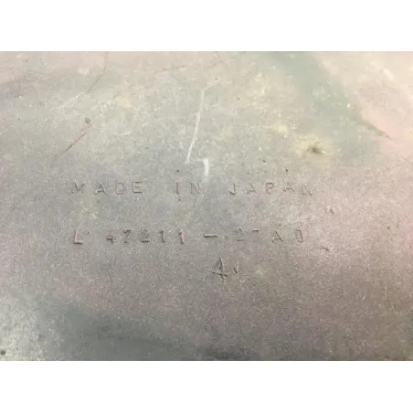 Cache carenage sous selle gauche SUZUKI GSXR 1100 1986-1988
