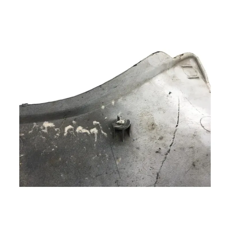 Cache carenage sous selle gauche SUZUKI GSXR 1100 1986-1988