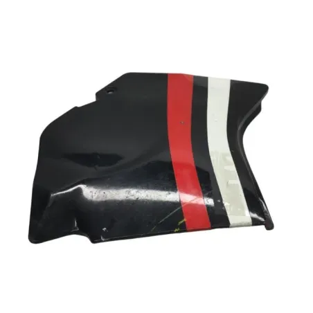 Cache carenage sous selle gauche SUZUKI GSXR 750 1985-1987
