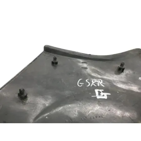 Cache carenage sous selle gauche SUZUKI GSXR 750 1985-1987