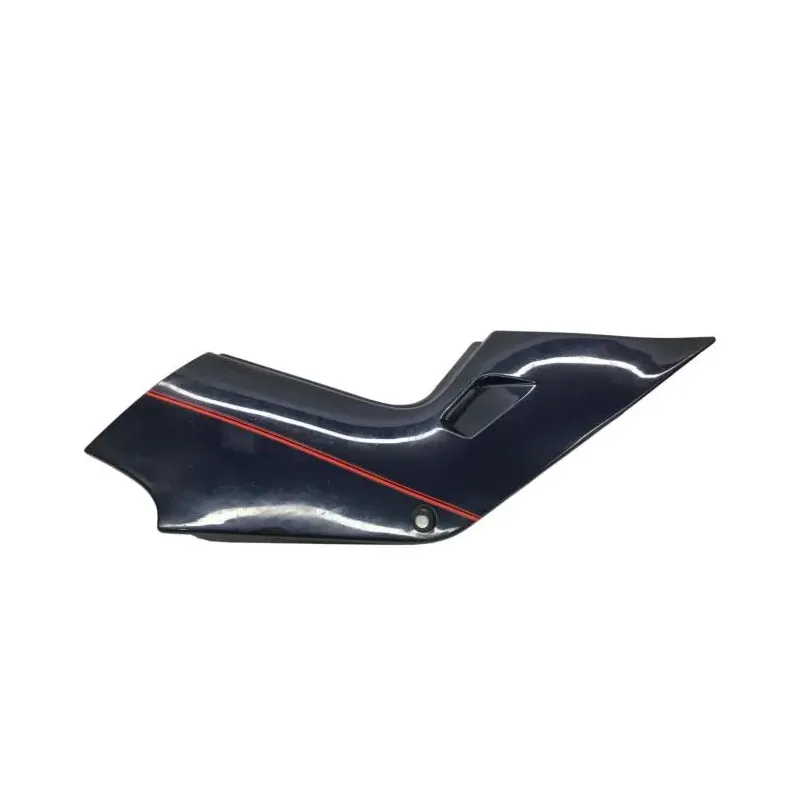 Cache carenage sous selle droit SUZUKI GSX 1100 F 1988-1993