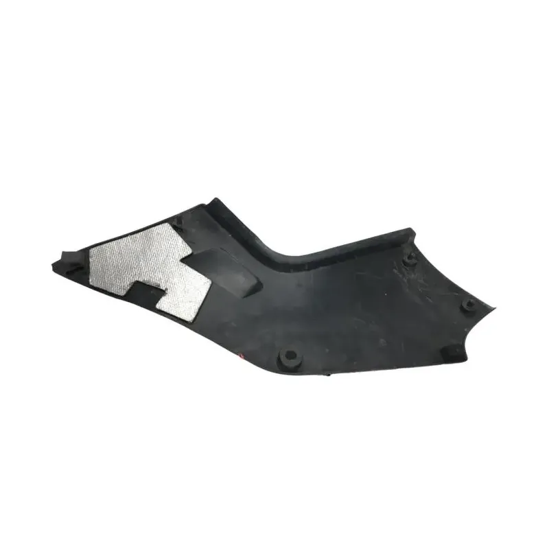 Cache carenage sous selle droit SUZUKI GSX 1100 F 1988-1993