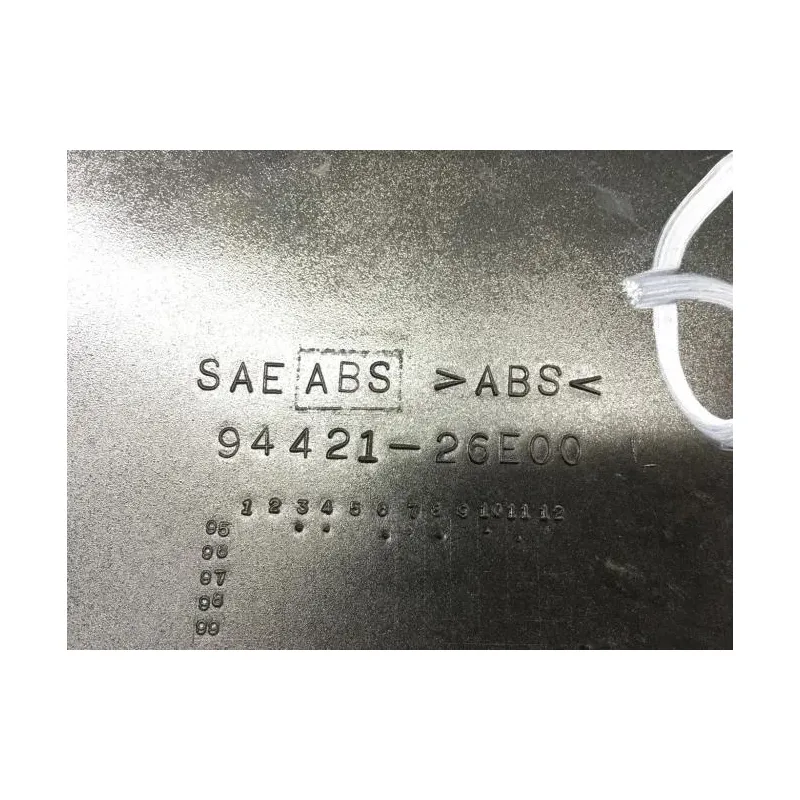 Cache flanc de carenage gauche SUZUKI GSF 600 1995-1999 BANDIT
