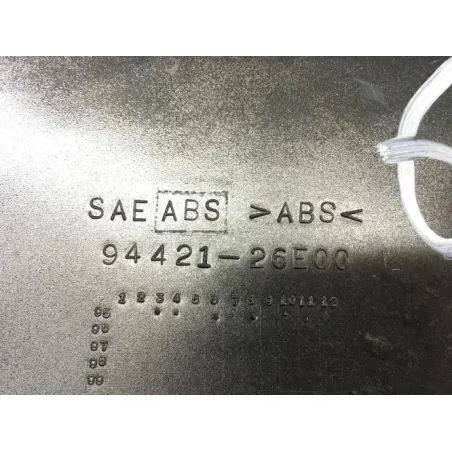 Cache flanc de carenage gauche SUZUKI GSF 600 1995-1999 BANDIT