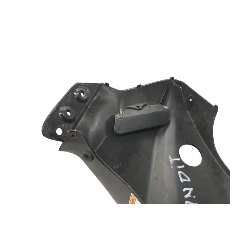 Cache flanc de carenage gauche SUZUKI GSF 600 1995-1999 BANDIT