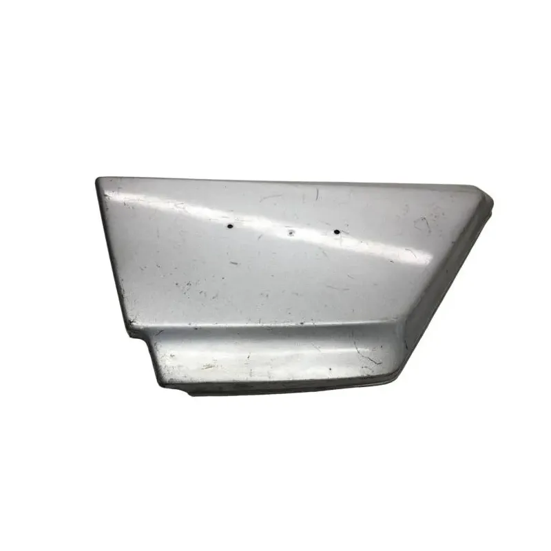 Cache carenage sous selle gauche KAWASAKI GPZ 550 1981-1985