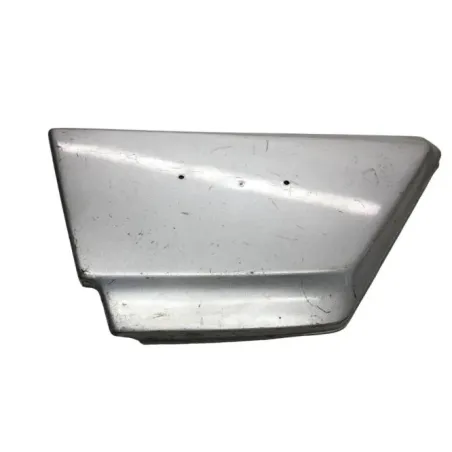 Cache carenage sous selle gauche KAWASAKI GPZ 550 1981-1985