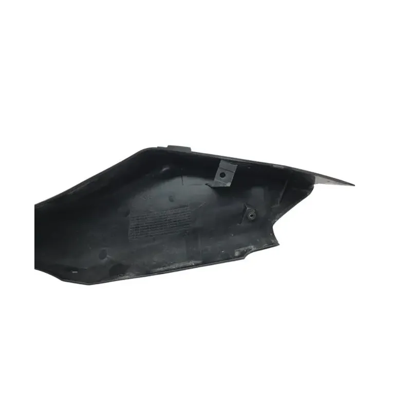 Cache carenage coque arriere droit SUZUKI GSXR 1000 2005-2006