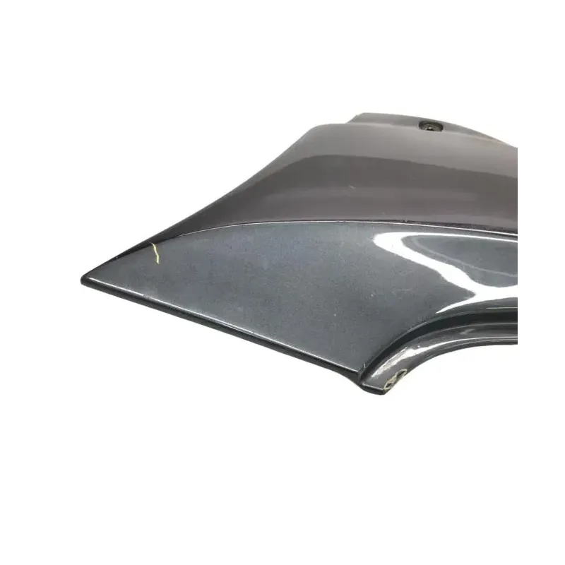 Cache carenage sous selle droit KAWASAKI GPZ 400 1985