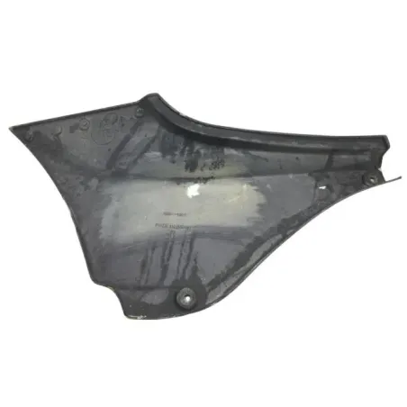 Cache carenage sous selle droit KAWASAKI GPZ 400 1985