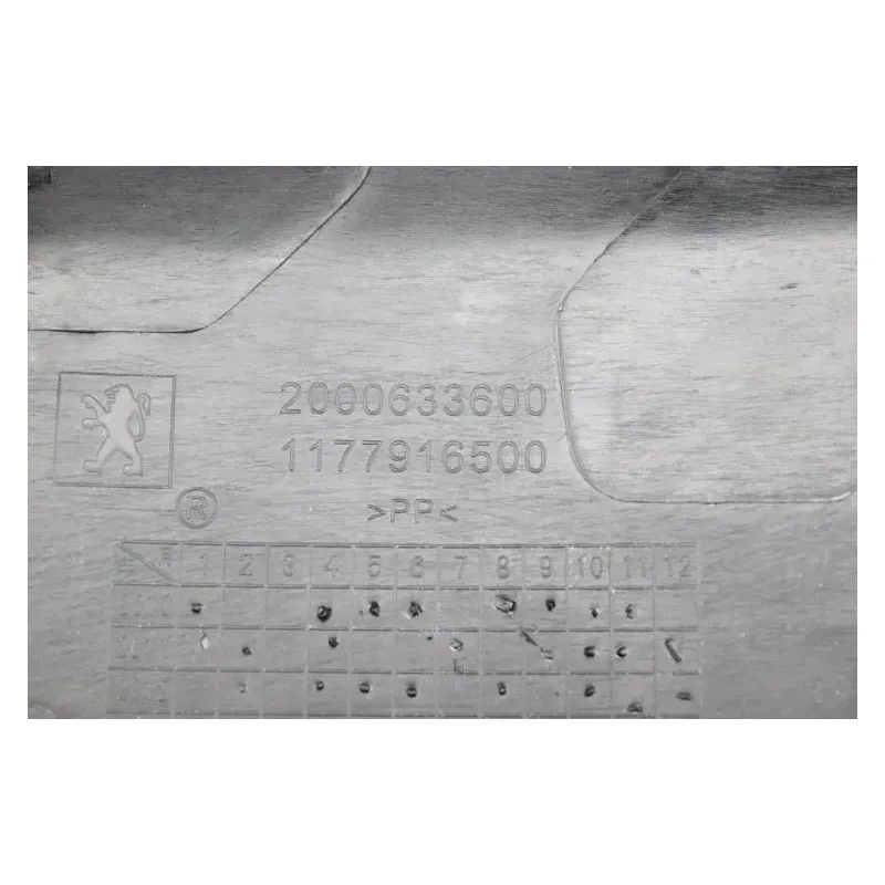 Cache guidon inferieur PEUGEOT KISBEE 50 2010 - 2020