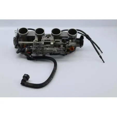 Rampe d'injection YAMAHA FZ6 600 FAZER 2006 - 2009