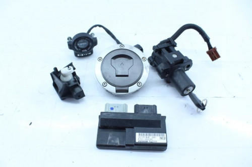 Jeu de serrure contacteur a cle code HONDA CB 650 F 2014 - 2016 ABS
