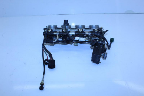 Rampe d'injection SUZUKI 750 GSXR 2000 - 2003