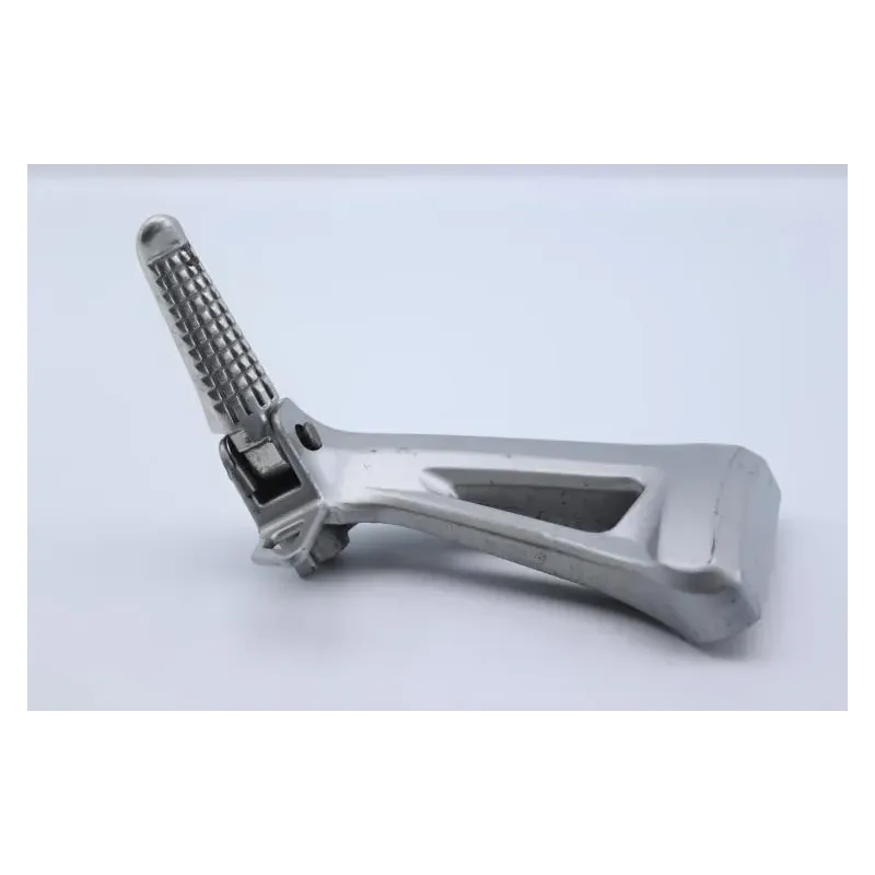 Platine arriere gauche SUZUKI SV 650 N 1999 - 2002