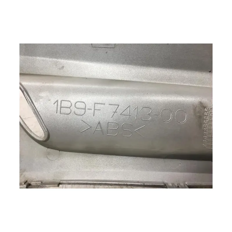 Cache lateral gauche YAMAHA YPR 125 2006-2009 XMAX