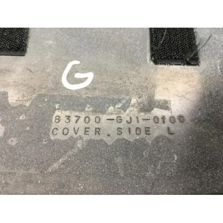 Cache carenage sous selle gauche HONDA MTX 50 1983-1987